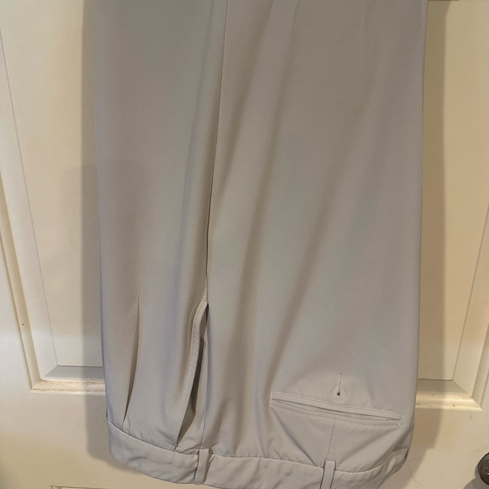 Roundtree & Yorke Performance Pants - 40 x 32 - Light tan/khaki